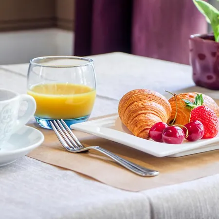 Hotel Logis Le Relais Marine
