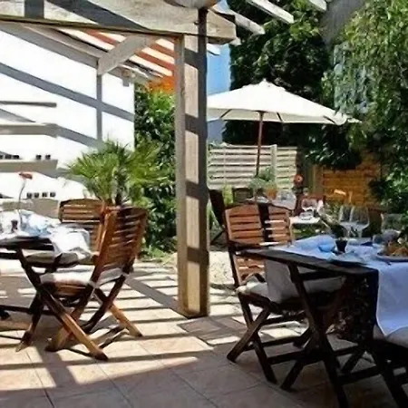 ホテル Logis Le Relais Marine