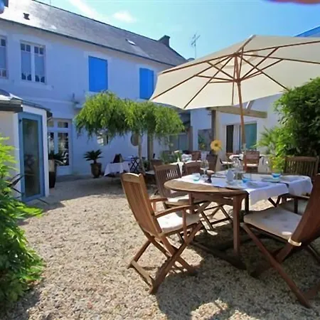 Logis Le Relais Marine 2*