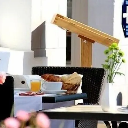 ホテル Logis Le Relais Marine