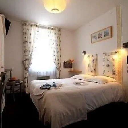 Logis Le Relais Marine ホテル