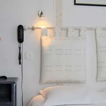 ホテル Logis Le Relais Marine Mesquer