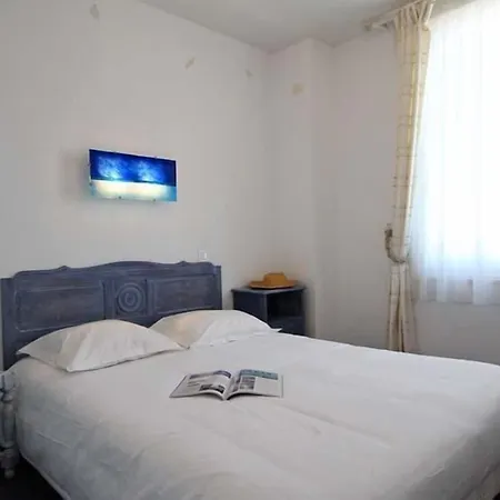 ホテル Logis Le Relais Marine