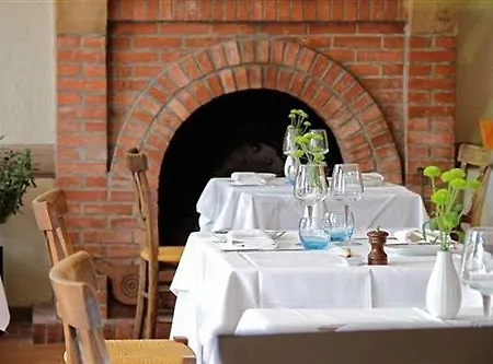Logis Le Relais Marine 2*
