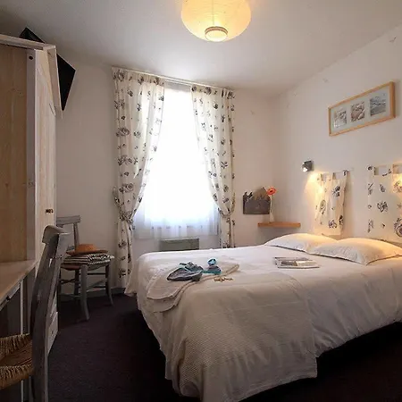 ホテル Logis Le Relais Marine Mesquer