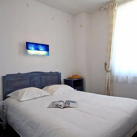Logis Le Relais Marine 2*