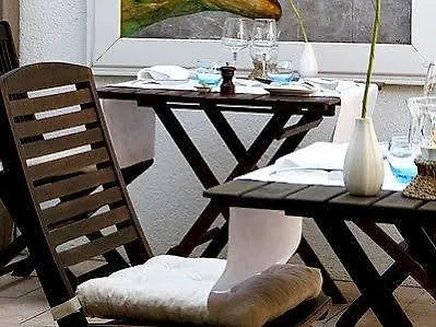 Logis Le Relais Marine Отель 2*
