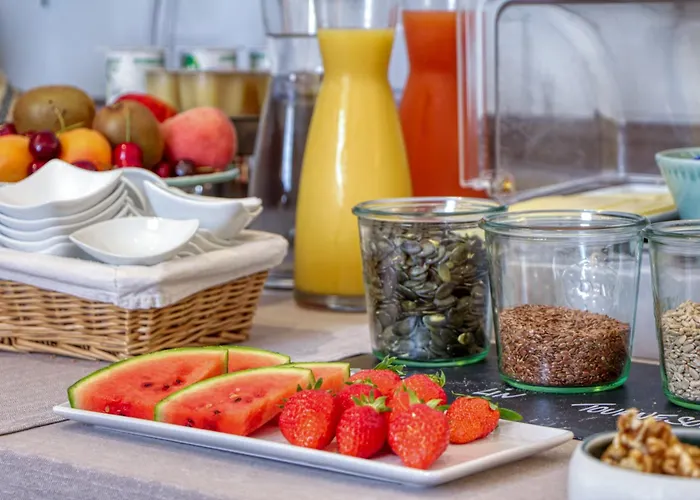 Logis Le Relais Marine Hotel