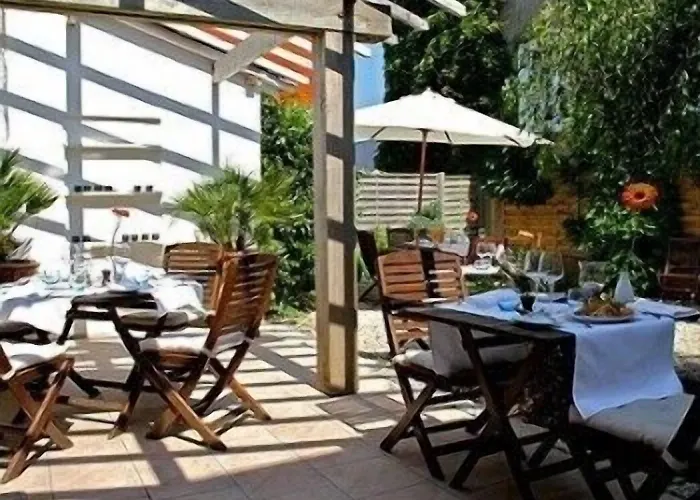 Hotel Logis Le Relais Marine