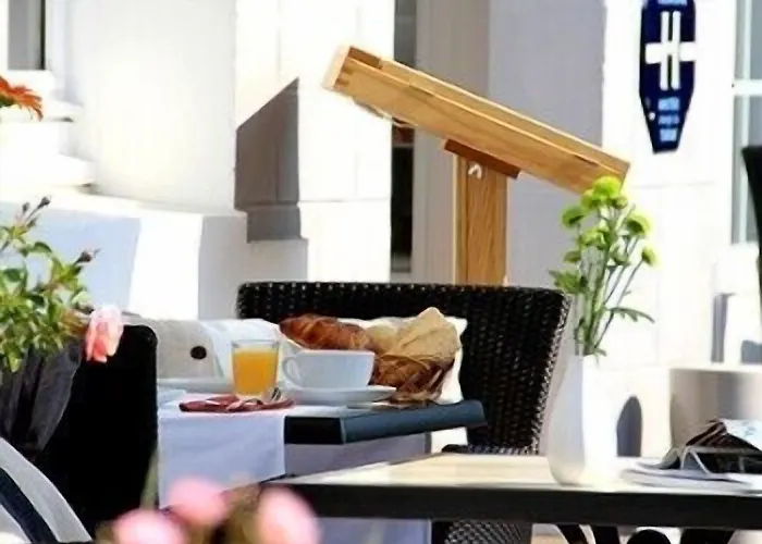 Hotel Logis Le Relais Marine